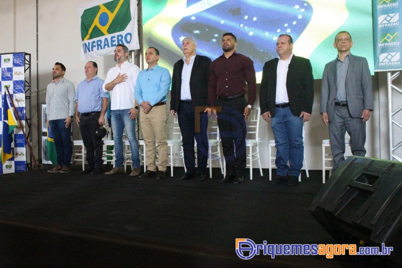 Cerimônia de lançamento do aeroporto de Ariquemes é marcada por emoção e grande participação